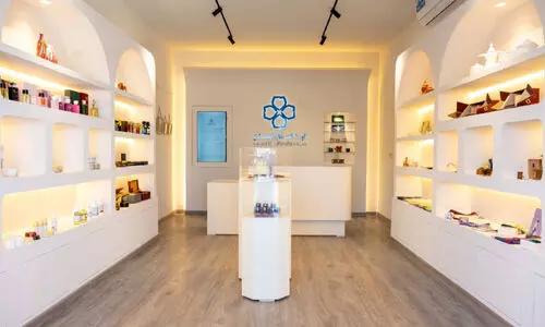 ദാ​ഖി​ലി​യ​യി​ൽ ഒ​മാ​നി ഹാ​ൻ​ഡി​ക്രാ​ഫ്റ്റ്സ് ഹൗ​സ് ഔ​ട്ട്‌​ല​റ്റ് തു​റ​ന്നു