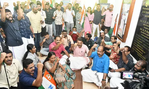 എ​സ്.​ഐ.​ആ​ർ ഫോം വിതരണത്തിൽ എണ്ണം തികച്ചില്ല; കോഴിക്കോട് ബി.​എ​ൽ.​ഒക്ക് കാരണം കാണിക്കൽ നോട്ടീസ്