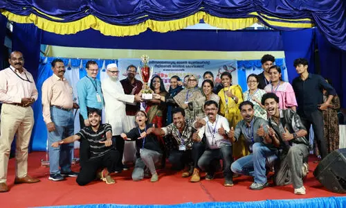 ശ്രീനാരായണഗുരു ഓപ്പണ്‍ യൂനിവേഴ്സിറ്റി കലോത്സവം: മലപ്പുറം കോളജിന് കിരീടം