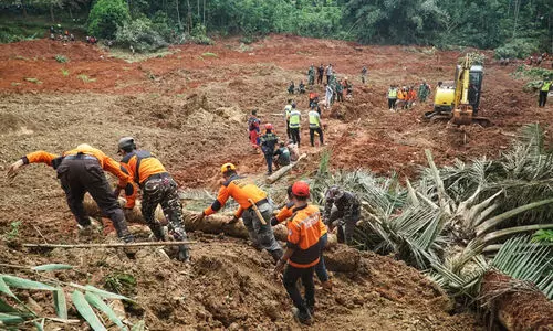ഇന്തോനേഷ്യയിലെ മണ്ണിടിച്ചിൽ; മരിച്ചവരുടെ എണ്ണം 18 ആയി