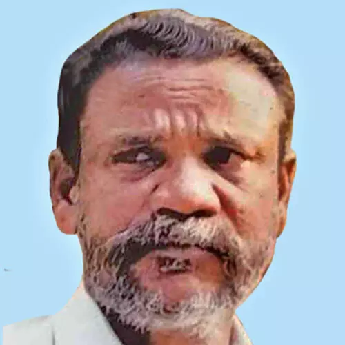 അ​യ്യ​പ്പ​ൻ