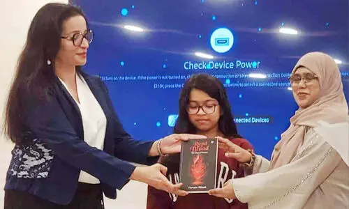 ‘റോയൽ ബ്ലഡ് ദ മെയ്സ് ഓഫ് ഡെസ്പെയർ’പാർവണയുടെ നോവൽ ശ്രദ്ധേയമായി