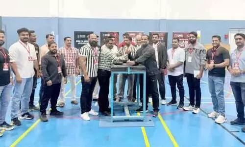 യു.​എം.​എ.​ഐ പ​ഞ്ച​ഗു​സ്തി മ​ത്സ​രം