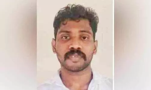 പോ​ക്സോ കേ​സി​ൽ  പ്ര​തി​ക്ക് ത​ട​വും പി​ഴ​യും ശി​ക്ഷ​