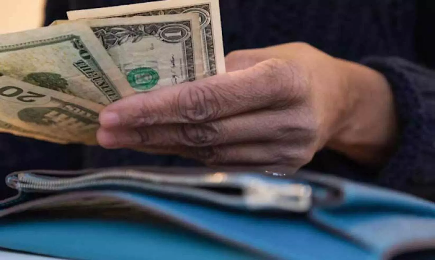 തൊഴിലില്ലായ്മ സഹായം; കഴിഞ്ഞമാസം വരെ ലഭിച്ചത് 11,452 പൗരന്മാർക്ക്