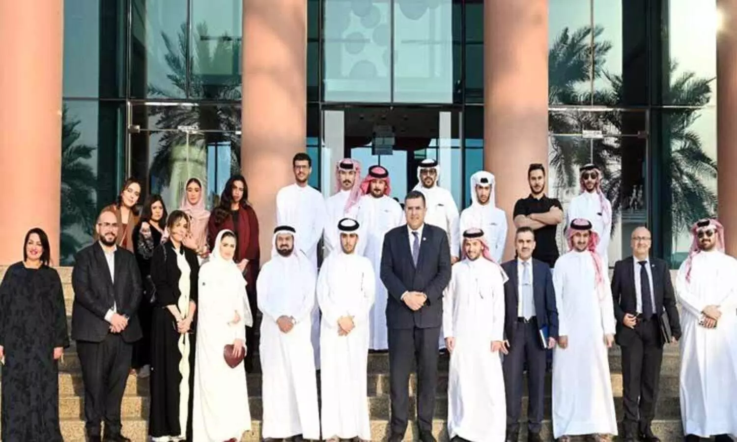 അപ്ലൈഡ് സയൻസ് യൂണിവേഴ്സിറ്റിയിൽ പുതിയ വിദ്യാർത്ഥി കൗൺസിലിന് സ്വീകരണം