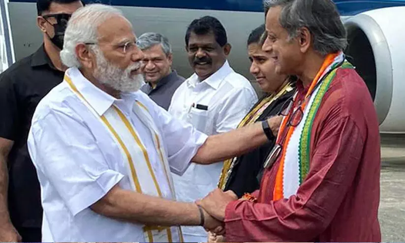 മോദിയുടെ പ്രസംഗത്തിൽ അഭിനന്ദിക്കാൻ ഒന്നുമില്ല; തരൂർ എന്തുകൊണ്ടാണ് അങ്ങനെ ചെയ്തതെന്ന് അറിയില്ല -കോൺഗ്രസ് മോദിയുടെ പ്രസംഗത്തിൽ അഭിനന്ദിക്കാൻ ഒന്നുമില്ല; തരൂർ എന്തുകൊണ്ടാണ് അങ്ങനെ ചെയ്തതെന്ന് അറിയില്ല -കോൺഗ്രസ്