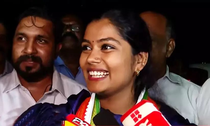 Vyshna suresh Vyshna suresh