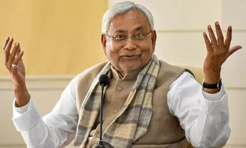 ബി​ഹാ​റി​ൽ നാ​ളെ സ​ത്യ​പ്ര​തി​ജ്ഞ; ബി.​ജെ.​പി​ക്കും ജെ.​ഡി.​യു​വി​നും സ്പീ​ക്ക​റാ​ക​ണം