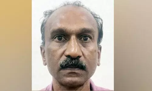 ഉ​രു​ള്‍പൊ​ട്ട​ല്‍ ദു​ര​ന്ത​ബാ​ധി​ത​യി​ല്‍നി​ന്ന് ല​ക്ഷ​ങ്ങ​ള്‍ ത​ട്ടി​യ​യാ​ള്‍ അ​റ​സ്റ്റി​ല്‍