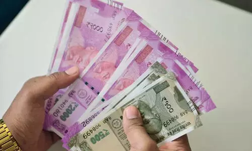 സംതിങ്... സംതിങ്​....