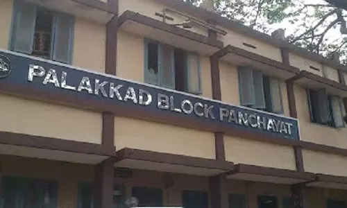 പാ​ല​ക്കാ​ട് േബ്ലാ​ക്ക് പ​ഞ്ചാ​യ​ത്ത്; വാ​ർ​ഡ് വി​ഭ​ജ​ന​ത്തി​ൽ പ്ര​തീ​ക്ഷ​യ​ർ​പ്പി​ച്ച് മു​ന്ന​ണി​ക​ൾ