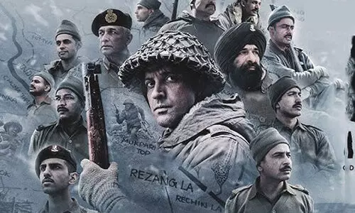 ചരിത്രം കുറിക്കാൻ 120 ബഹദൂർ; 800 ഡിഫൻസ്   തിയറ്ററുകളിൽ റിലീസ് ചെയ്യുന്ന ആദ്യ സിനിമ