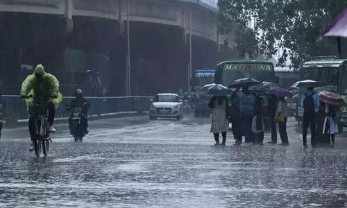 കേരളത്തിൽ ഇന്നും മഴ; മൂന്ന് ജില്ലകളിൽ യെല്ലോ അലർട്ട്