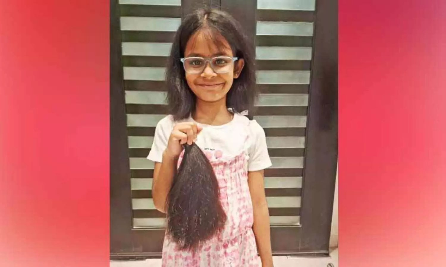 ഇന്ത്യൻ സ്കൂൾ വിദ്യാർഥിനി അർബുദ രോഗികൾക്ക് മുടി ദാനം നൽകി