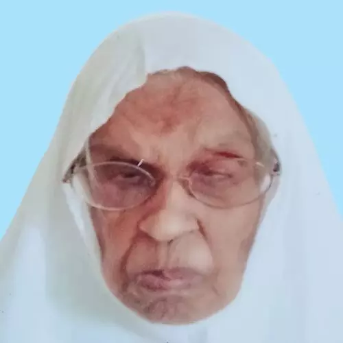 ഹ​വ്വാ​ഉ​മ്മ ടീ​ച്ച​ർ