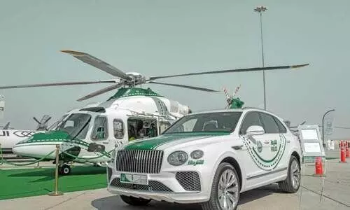 ദുബൈ പൊലീസ് വാഹനവ്യൂഹത്തിൽ ബെൻറ് ലിയും ദുബൈ പൊലീസ് വാഹനവ്യൂഹത്തിൽ ബെൻറ് ലിയും