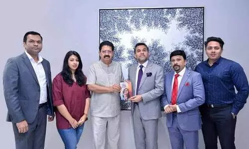 ഡോ. ​ധ​ന​ല​ക്ഷ്മി​യു​ടെ ക​വി​ത സ​മാ​ഹാ​രം പ്ര​കാ​ശ​നം ചെ​യ്തു