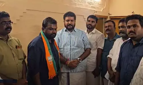 യൂ​ത്ത് കോ​ൺ​ഗ്ര​സ് സം​സ്ഥാ​ന സെ​ക്ര​ട്ട​റി ബി.ജെ.പിയിൽ