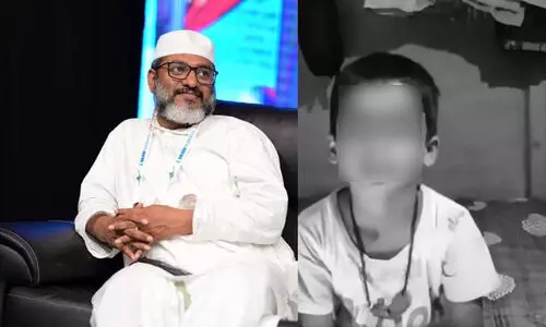 ‘ആ മോൻ പറയുന്നത് കണ്ടില്ലേ, അവിടന്ന് ഒന്നും കഴിച്ചില്ല എന്ന്..’ -ചോദിക്കാതെ പോയ വാക്കുകളുടെ ഈ വേദന ബാക്കിയായി കിടക്കുമെന്ന് ഡോ. സുബൈർ ഹുദവി