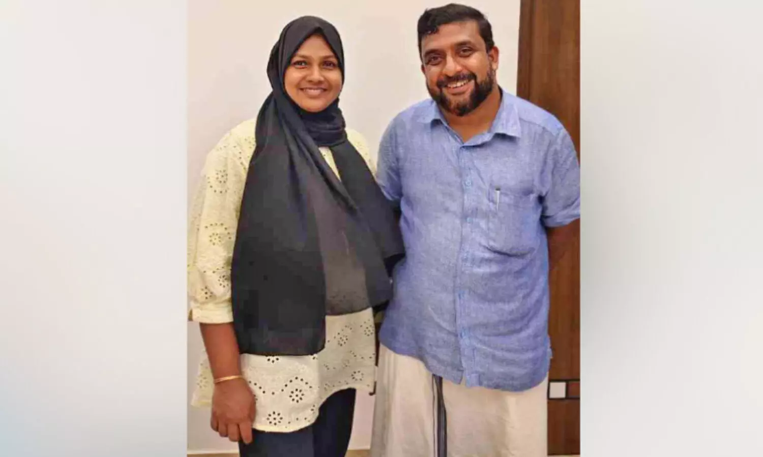 അ​ധ്യാ​പ​ക ദ​മ്പ​തി​മാ​ർ തെ​ര​ഞ്ഞെ​ടു​പ്പ് ഗോ​ദ​യി​ൽ