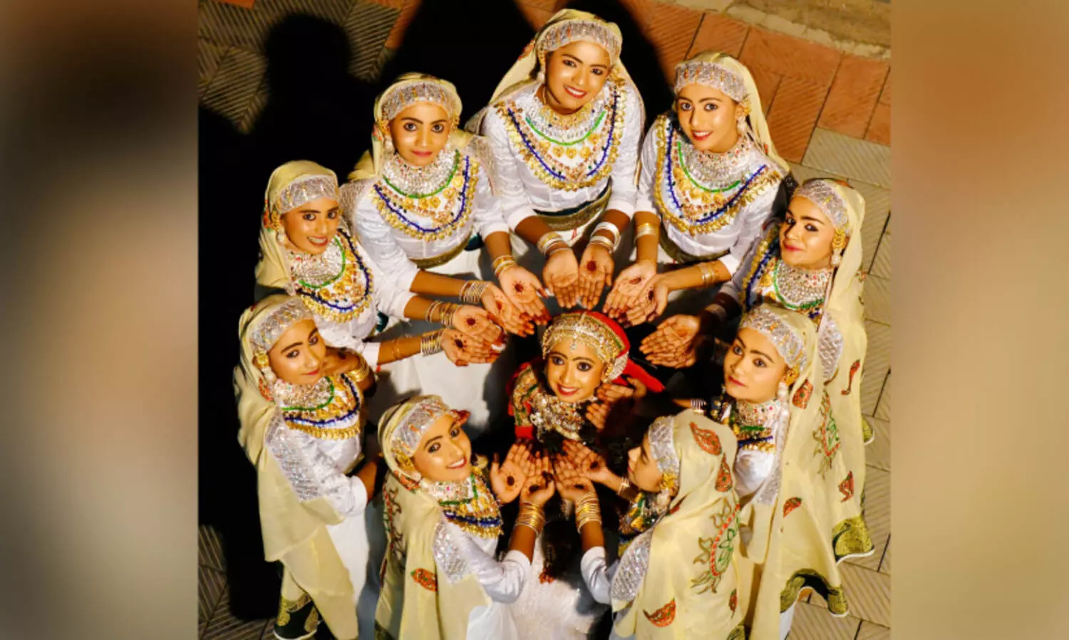 ജില്ല സ്കൂൾ കലോത്സവം; കലാകിരീടത്തിനായി ഇഞ്ചോടിഞ്ച് പോരാട്ടം