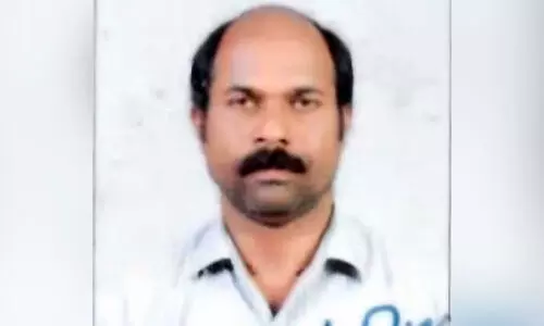 കായികാധ്യാപകൻ ഡ്യൂട്ടിക്കിടെ കുഴഞ്ഞു വീണ് മരിച്ചു