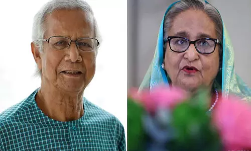 Muhammed Yunus, Sheikh Hasina