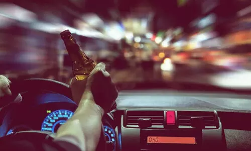 മദ്യലഹരിയിൽ നിയമവിദ്യാർഥി ഓടിച്ച കാറിടിച്ച് അഞ്ചുപേർക്ക് പരിക്ക്