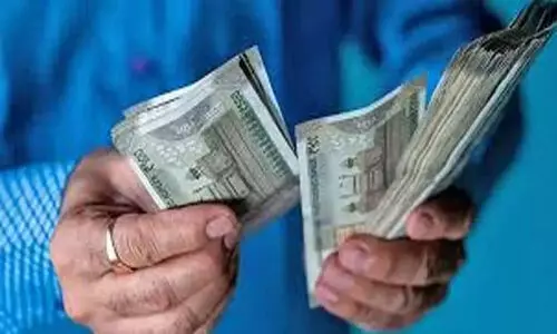 ചെക്പോസ്റ്റുകളിൽ വിജിലൻസിന്‍റെ മിന്നൽ റെയ്ഡ്; കൈക്കൂലിപ്പണം പിടികൂടി