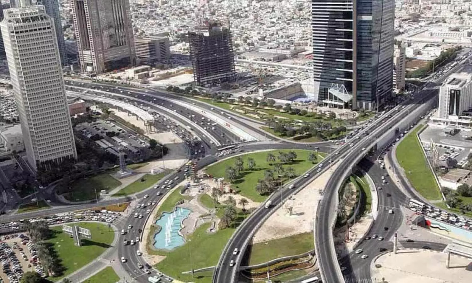 ദു​ബൈ​യി​ൽ പു​തി​യ ര​ണ്ട്​ മേ​ൽ​പാ​ല​ങ്ങ​ൾ ജ​നു​വ​രി​യി​ൽ തു​റ​ക്കും