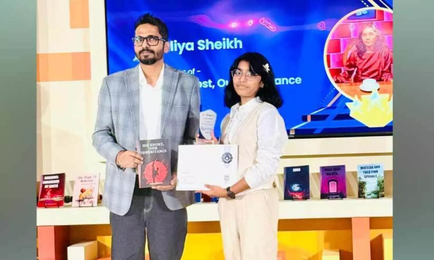 യു​വ എ​ഴു​ത്തു​കാ​രു​ടെ 20 ബെ​സ്റ്റ് സെ​ല്ല​ർ പ​ട്ടി​ക​യി​ൽ ഏ​ഴാം ക്ലാ​സു​കാ​രി