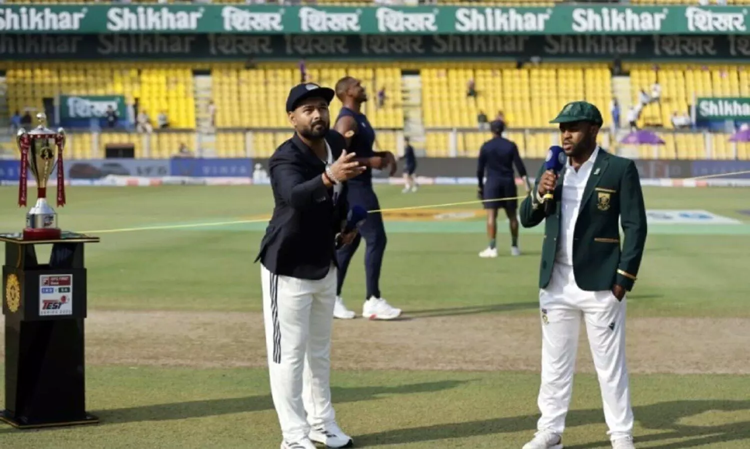 ഗുവാഹത്തിയിൽ ടോസ് ഭാഗ്യം പ്രോട്ടീസിന്, ആദ്യം ബാറ്റുചെയ്യും; രണ്ട് മാറ്റങ്ങളുമായി ടീം ഇന്ത്യ