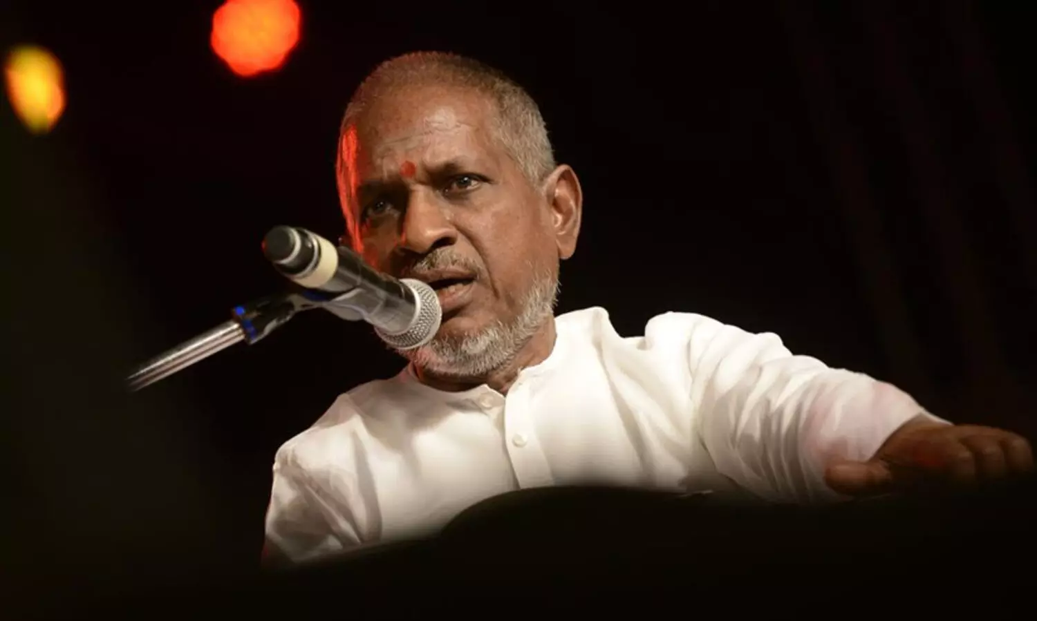 ഇളയരാജയുടെ പേരും ചിത്രങ്ങളും ഗാനങ്ങളും അനുമതിയില്ലാതെ ഉപയോഗിക്കരുത്; ഇടക്കാല ഉത്തരവുമായി മദ്രാസ് ഹൈകോടതി