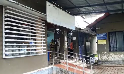 വിദേശത്ത് നിന്ന് നാട്ടിലെത്തിയ വയോധിക ദമ്പതിമാരെ വിർച്വൽ അറസ്റ്റിലാക്കി 1.40 കോടി രൂപ തട്ടി