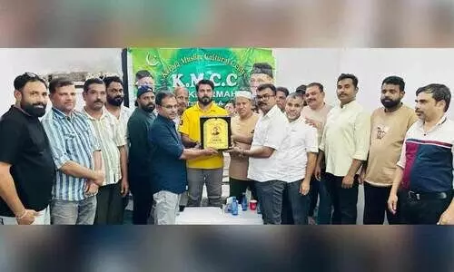 ബ​ഷീ​ർ വാ​രി​യ​ത്തി​ന് കെ.​എം.​സി.​സിയുടെ യാ​ത്ര​യ​യ​പ്പ്