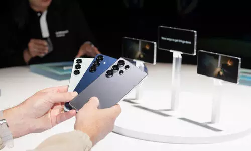 ചിപ്പുകൾക്ക് ക്ഷാമം; സ്മാർട്ട് ഫോൺ, ലാപ്ടോപ് വില കുതിച്ചുയരുന്നു