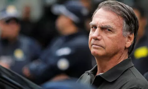 തീവ്ര വലതുപക്ഷക്കാരനായ മുൻ ബ്രസീൽ പ്രസിഡന്റ് ജെയർ ബോൾസോനാരോയെ അറസ്റ്റ് ചെയ്ത് ജയിലിലടച്ചു