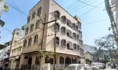 അൽ ഫലാഹ് സർവകലാശാല സ്ഥാപകന്റെ തറവാട് പൊളിക്കുന്നതിൽ സ്റ്റേ അൽ ഫലാഹ് സർവകലാശാല സ്ഥാപകന്റെ തറവാട് പൊളിക്കുന്നതിൽ സ്റ്റേ