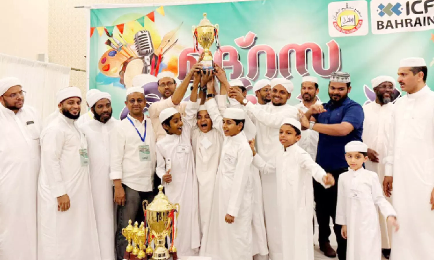 ഐ.​സി.​എ​ഫ് മ​ദ്റ​സ ക​ലോ​ത്സ​വ​ത്തി​ന് പ്രൗ​ഢ സ​മാ​പ​നം; ഉ​മ്മു​ൽ ഹ​സം ജേ​താ​ക്ക​ൾ