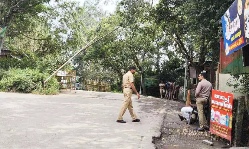 കമ്പംമെട്ടിലെ കേരള-തമിഴ്നാട് അതിർത്തി; തർക്കം പരിഹരിക്കാതെ സർക്കാറുകൾ