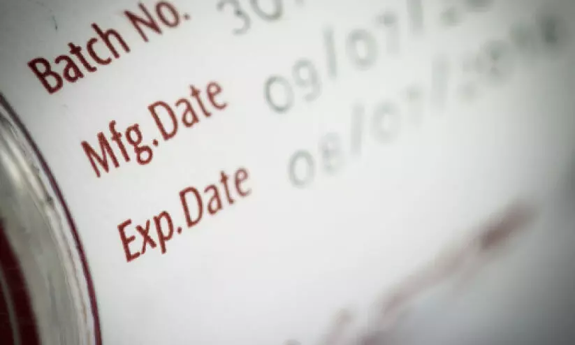 കാ​ലാ​വ​ധി ക​ഴി​ഞ്ഞ ഭ​ക്ഷ്യ​വ​സ്തു​ക്ക​ളു​ടെ തീ​യ​തി​ക​ളി​ൽ കൃ​ത്രി​മം