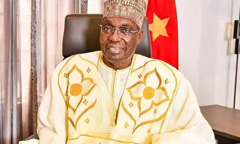 കാമറൂൺ പ്രതിപക്ഷ നേതാവിന് അഭയം നൽകി ഗാംബിയ കാമറൂൺ പ്രതിപക്ഷ നേതാവിന് അഭയം നൽകി ഗാംബിയ