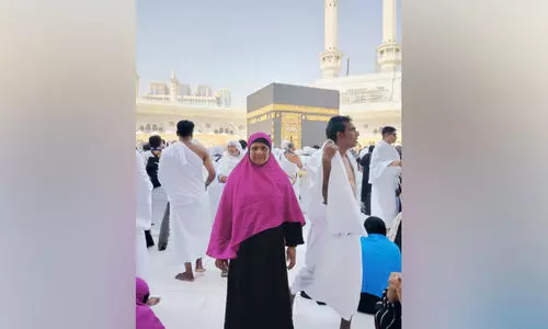 ഉം​റ യാ​ത്ര​ക്കി​ടെ പാ​സ്പോ​ർ​ട്ട് ന​ഷ്​​ട​പ്പെ​ട്ടു