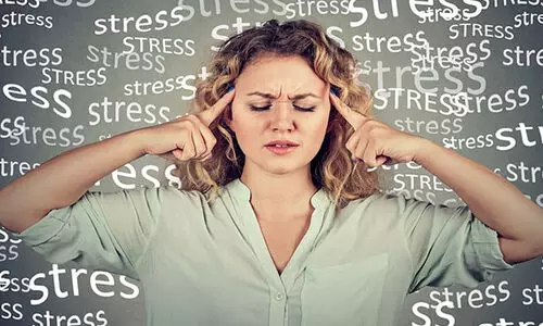 സമ്മർദം കുറക്കണോ? തോ​ന്ന​ലി​നോ​ട് സം​സാ​രി​ക്കൂ...