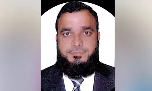 ഉം​റ നി​ർ​വ​ഹി​ച്ച്​ മ​ട​ങ്ങു​ന്ന​തി​നി​ടെ മ​രി​ച്ച മും​ബൈ സ്വ​ദേ​ശി​യു​ടെ മൃ​ത​ദേ​ഹം ഖ​ബ​റ​ട​ക്കി