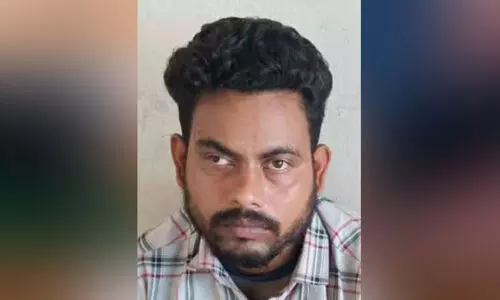 കേ​ച്ചേ​രി​യി​ൽ ര​ണ്ട് കി​ലോ ക​ഞ്ചാ​വു​മാ​യി ഒ​ഡി​ഷ സ്വ​ദേ​ശി പി​ടി​യി​ൽ