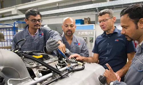 കാറുകൾ മാത്രമല്ല, യുദ്ധ ടാങ്ക് എൻജിനുകളും ഇന്ത്യയിൽ നിർമിക്കാൻ റോൾസ് റോയ്സ്