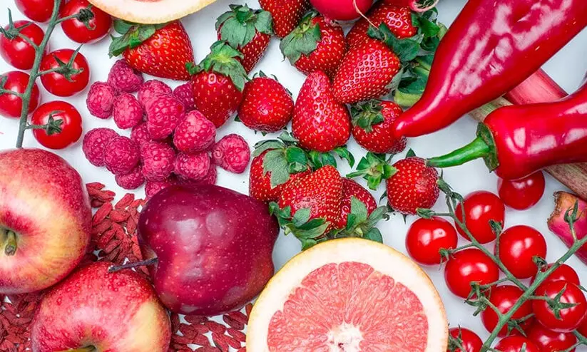 ചുവന്ന പഴങ്ങളും പച്ചക്കറികളും കഴിക്കുന്നതിന്‍റെ  ആരോഗ്യ ഗുണങ്ങൾ