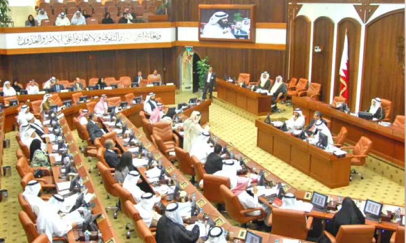 ഗതാഗത നിയമ ലംഘനങ്ങൾക്ക് കനത്ത നടപടി; ഭേദഗതി നിയമത്തിന് ശൂറാ കൗൺസിൽ അംഗീകാരം ഗതാഗത നിയമ ലംഘനങ്ങൾക്ക് കനത്ത നടപടി; ഭേദഗതി നിയമത്തിന് ശൂറാ കൗൺസിൽ അംഗീകാരം